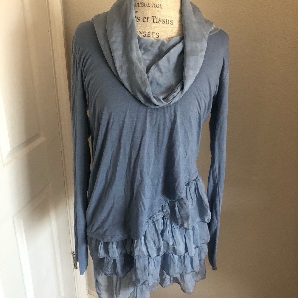 Blue blouse